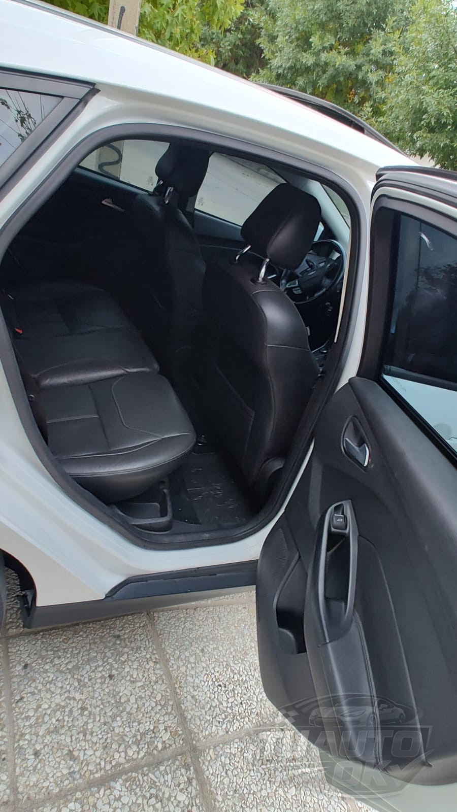 FORD FOCUS SE PLUS AUTOMATICO, miniatura