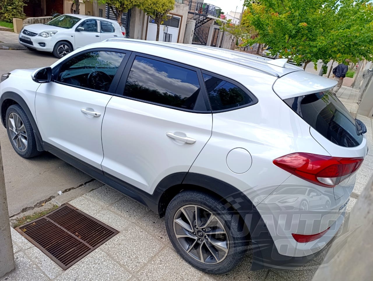 HYUNDAI TUCSON 2.0 4X2 AUTOMATICA, miniatura