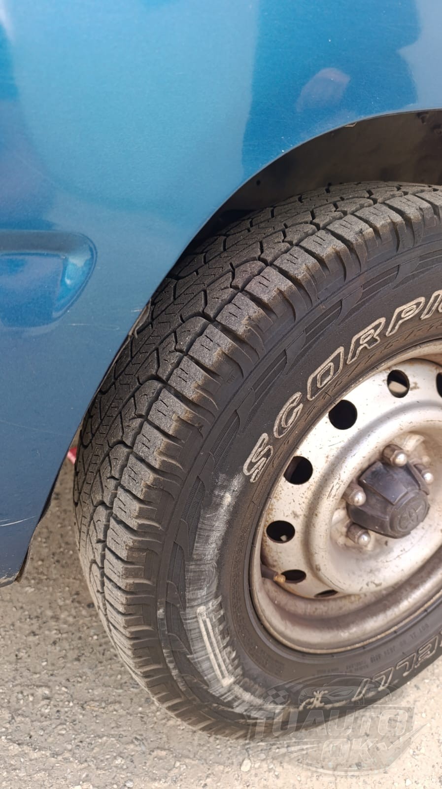 TOYOTA HILUX PICK - UP, miniatura
