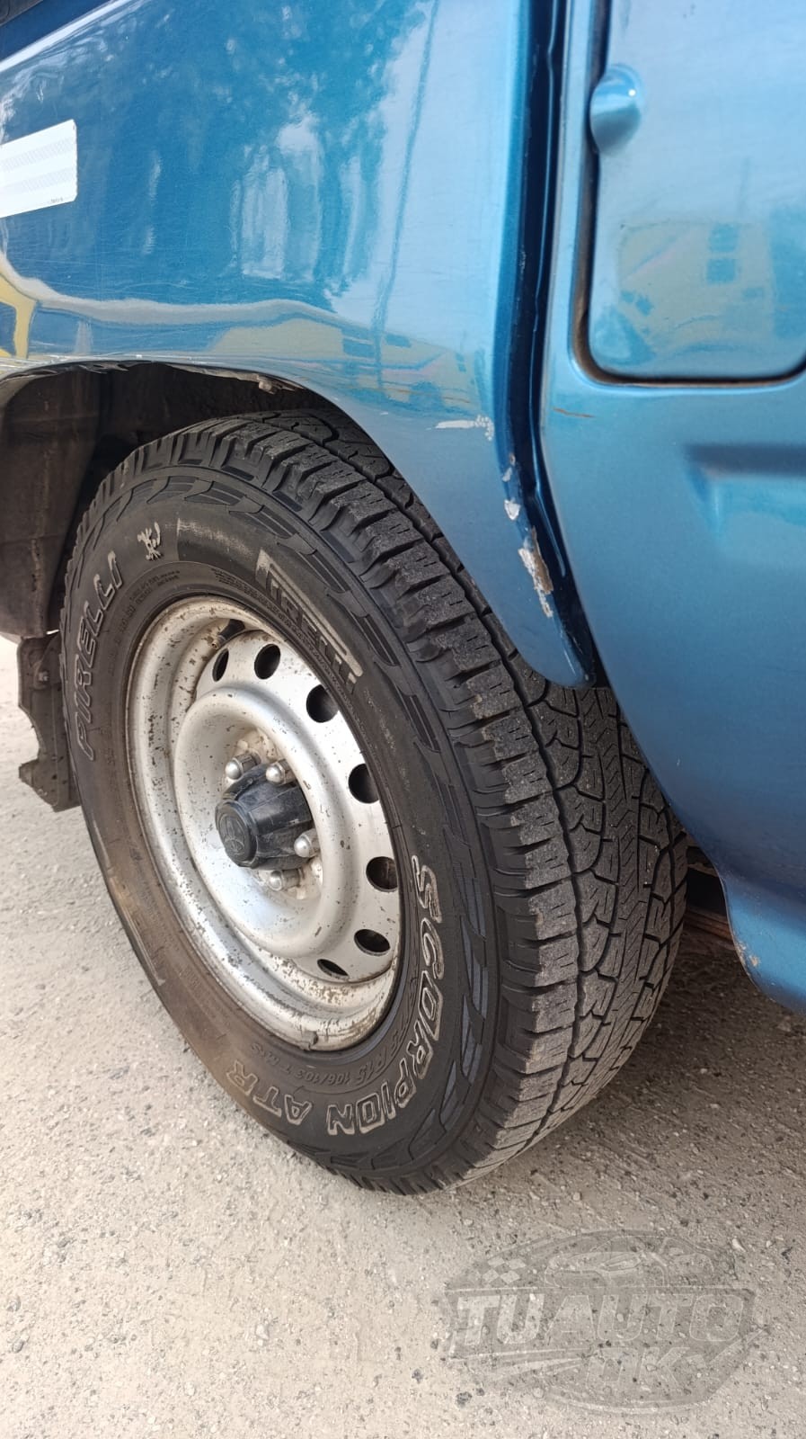 TOYOTA HILUX PICK - UP, miniatura
