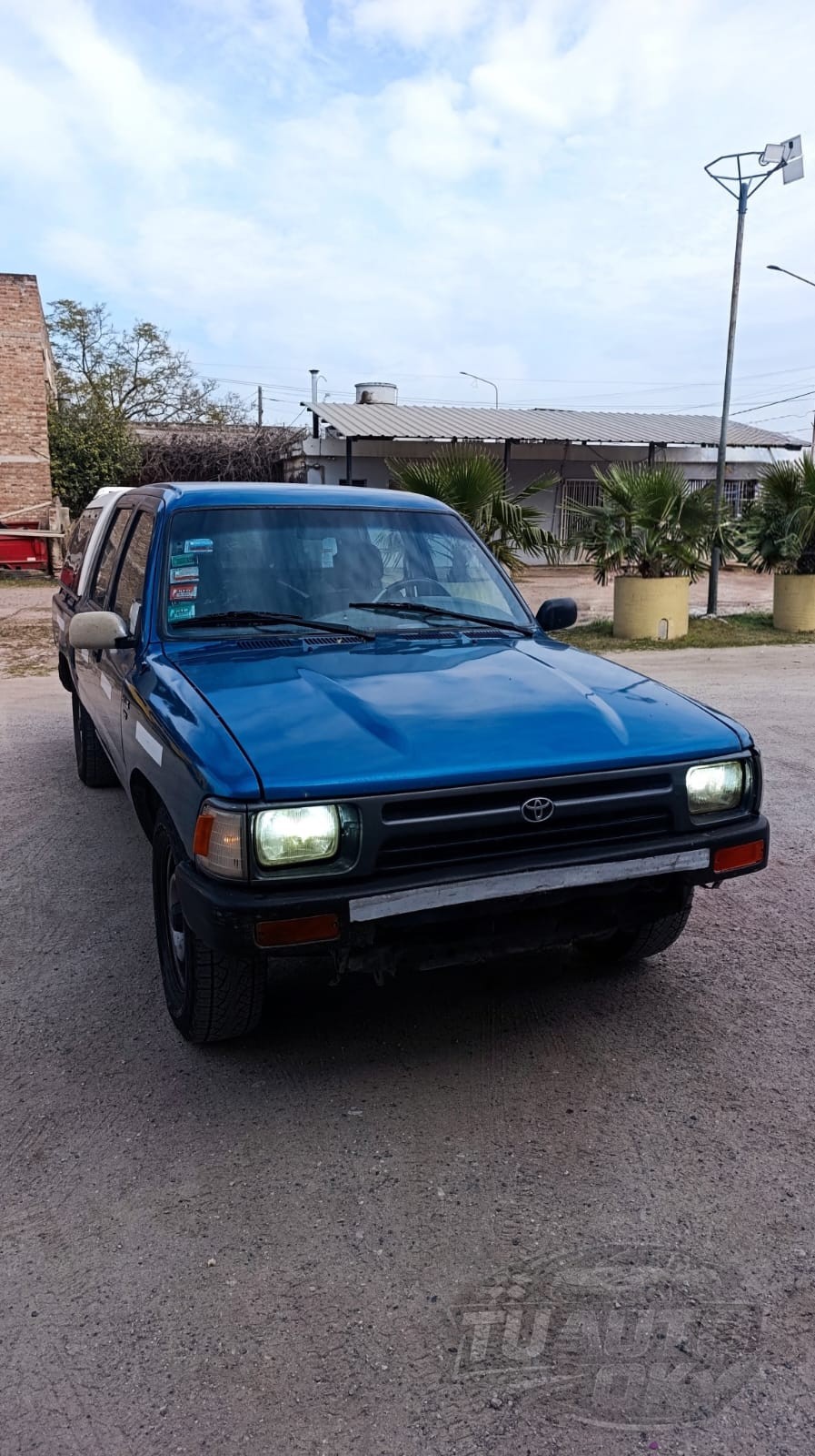TOYOTA HILUX PICK - UP, miniatura
